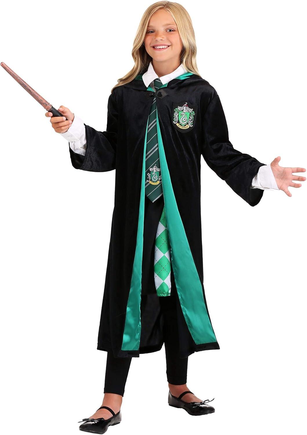 image:imageHarry Potter Kids Hogwarts House Robe Costumes Child Gryffindor Slytherin Ravenclaw amp Hufflepuff RobesSlytherin